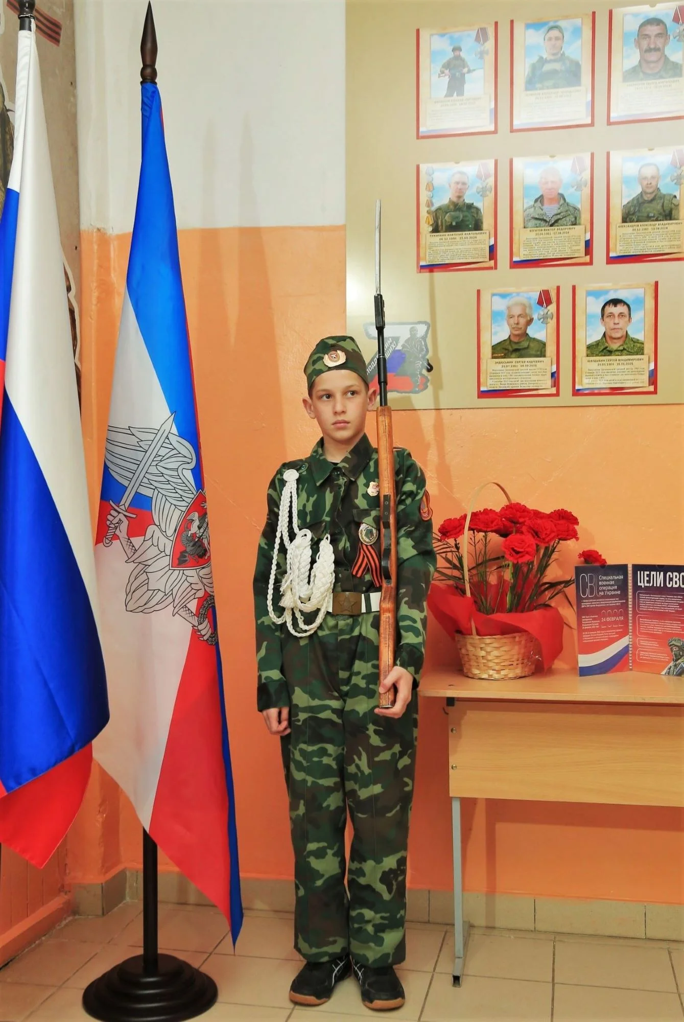 На снимке: пост №1.