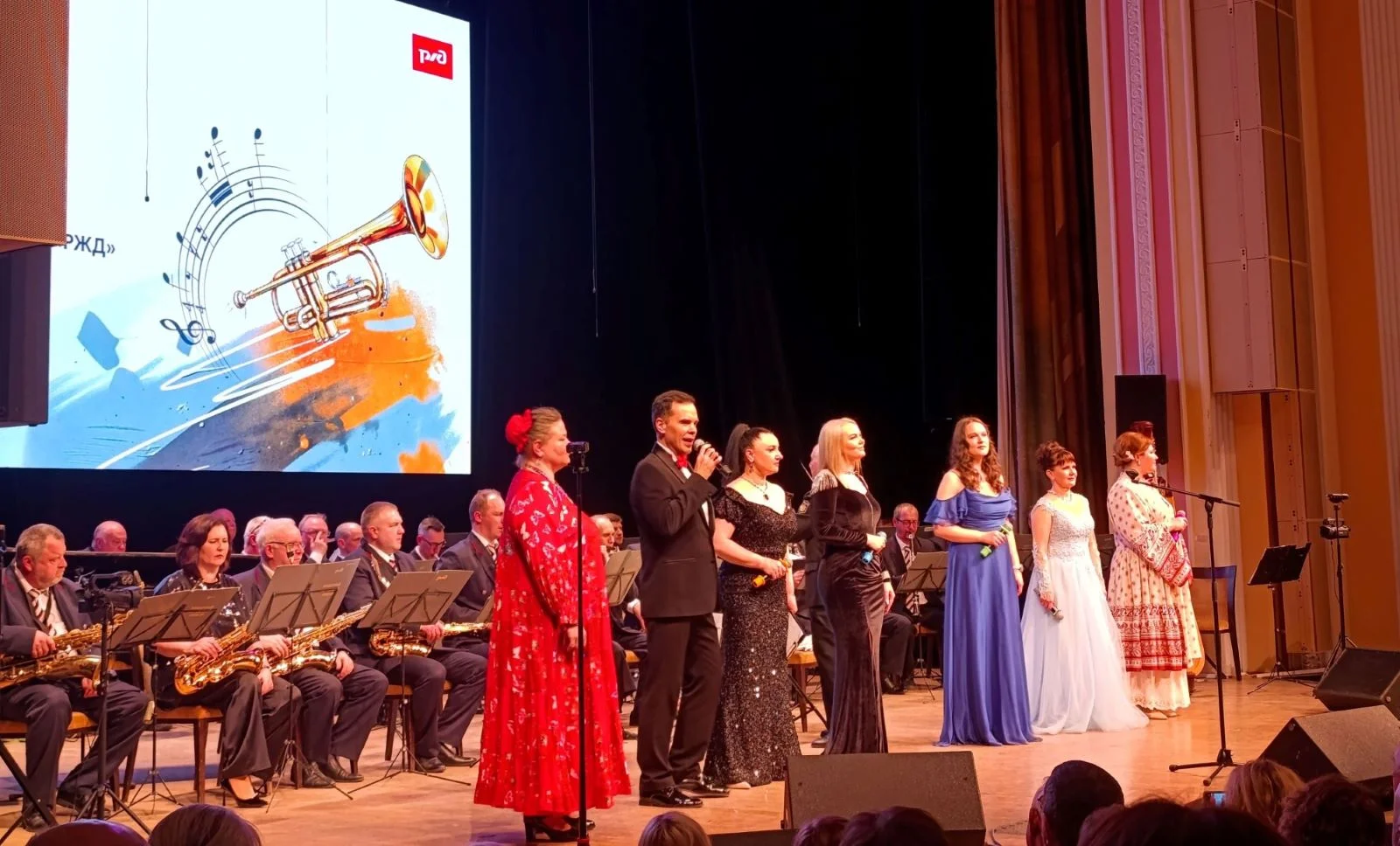 СПАСИБО, МУЗЫКА, ТЕБЕ.